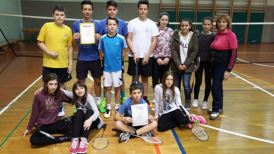 Občinsko ekipno tekmovanje v badmintonu