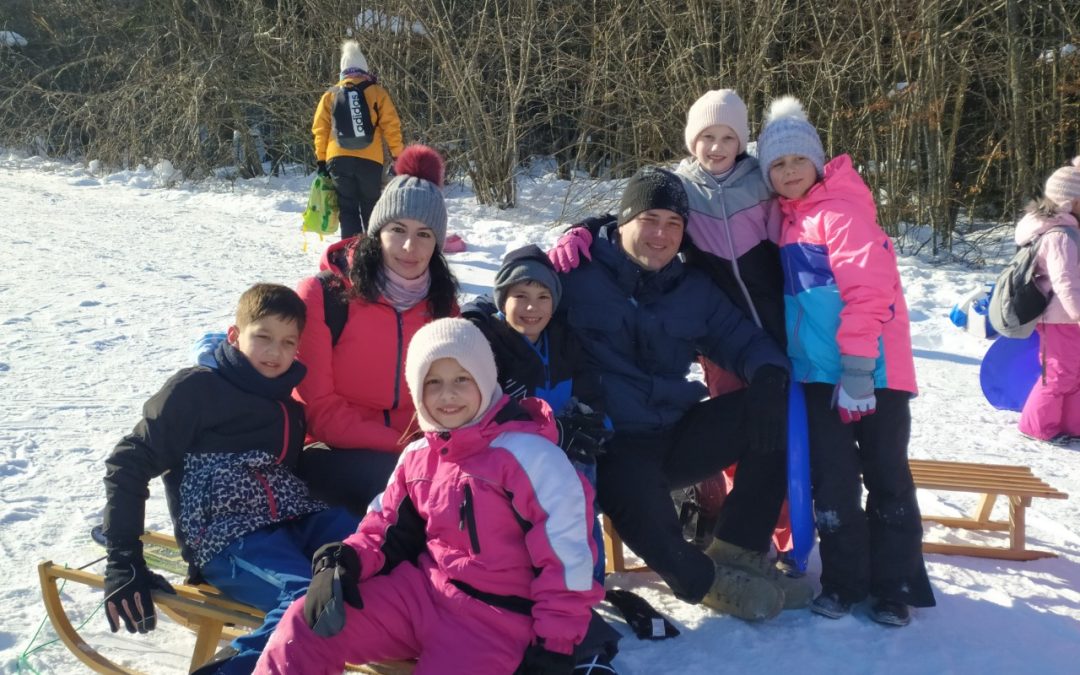 Zimski športni dan četrtošolcev OŠ Loka na Gačah￼