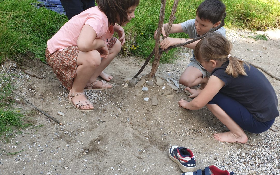 Športne aktivnosti učencev 1. in 2. razreda PŠ Adlešiči