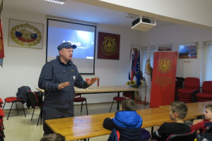 metlika1312201945